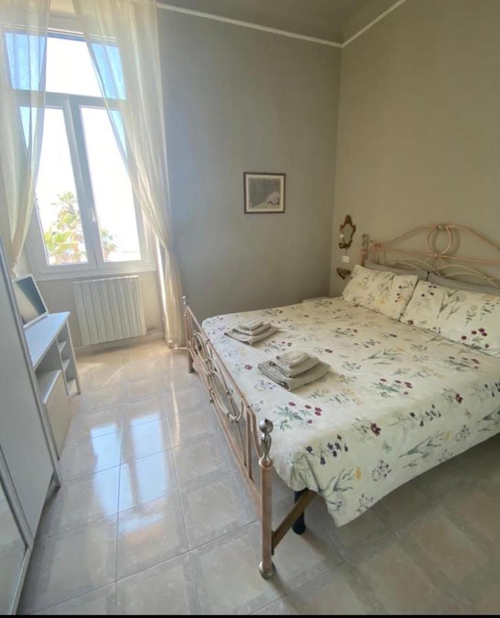 B&B Note Di Mare Imperia Exterior foto
